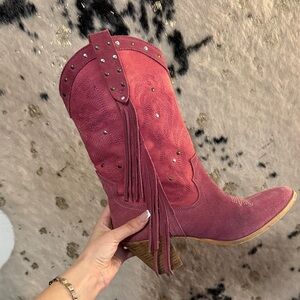 Idyllwind Pink Fringe Heeled Boots